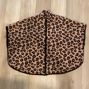 Tahari Leopard Print Poncho